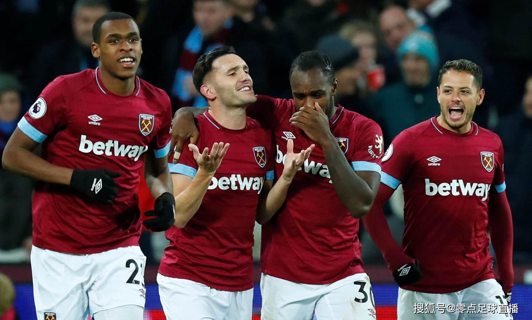 队显得捉襟 队显得捉襟